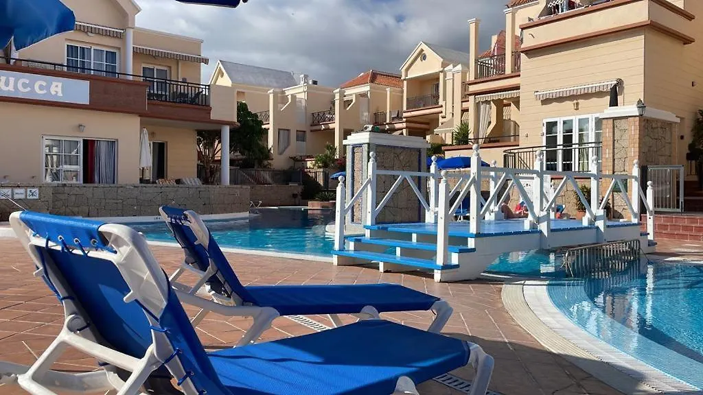 Sarah'S Apartment - Playa Fanabe أذيخي